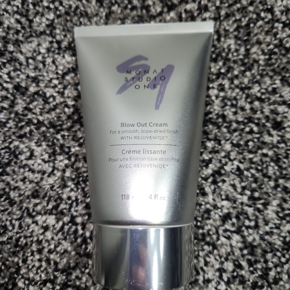 Monat Studio One Blow Out‎ Cream 4oz 118ml for Smooth Blow Dried Finish NEW Hair
